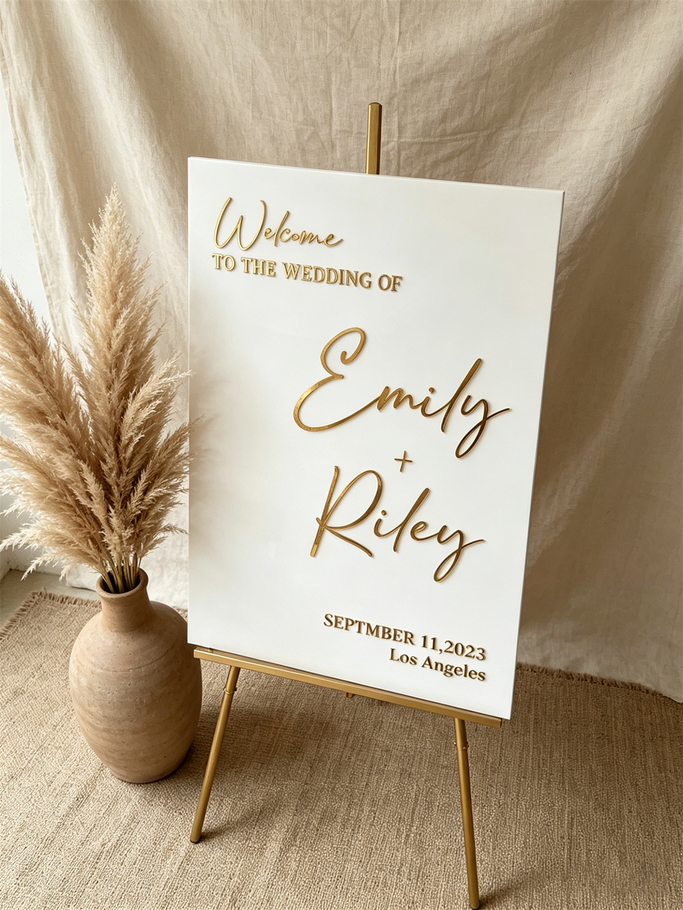Wedding Welcome Sign - Personalized acrylic wedding welcome sign, modern and fashionable decoration of the wedding entrance. Welcome to our wedding sign